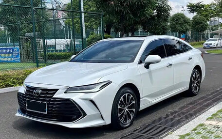 Toyota Avalon, 2022 год, 2 500 111 рублей, 3 фотография