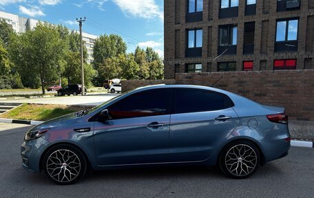 KIA Rio III рестайлинг, 2015 год, 1 050 000 рублей, 2 фотография