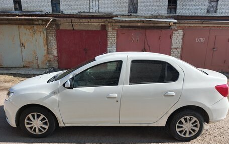 Renault Logan II, 2017 год, 345 000 рублей, 6 фотография