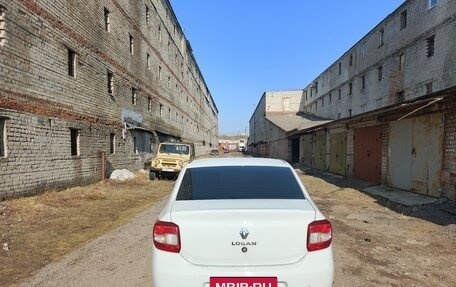 Renault Logan II, 2017 год, 345 000 рублей, 7 фотография