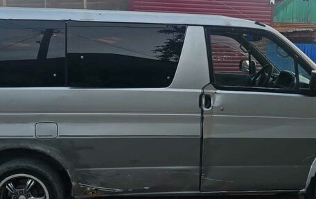 Mazda Bongo Friendee i рестайлинг, 1997 год, 350 000 рублей, 9 фотография
