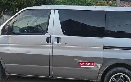 Mazda Bongo Friendee i рестайлинг, 1997 год, 350 000 рублей, 8 фотография