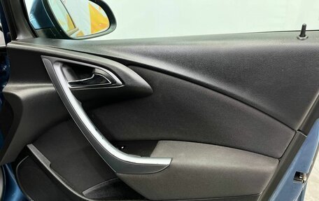 Opel Astra J, 2012 год, 640 000 рублей, 26 фотография