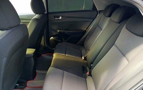 Hyundai Solaris II рестайлинг, 2019 год, 1 230 000 рублей, 15 фотография