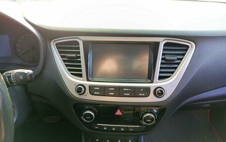 Hyundai Solaris II рестайлинг, 2019 год, 1 230 000 рублей, 18 фотография