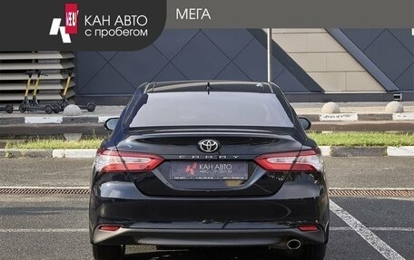 Toyota Camry, 2018 год, 2 288 000 рублей, 4 фотография