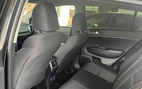 KIA Sportage IV рестайлинг, 2019 год, 2 550 000 рублей, 5 фотография