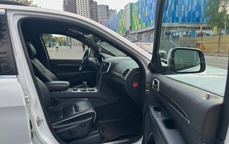 Jeep Grand Cherokee, 2014 год, 3 550 000 рублей, 8 фотография