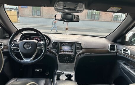 Jeep Grand Cherokee, 2014 год, 3 550 000 рублей, 10 фотография