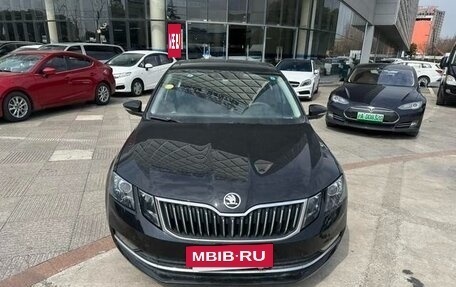 Skoda Octavia, 2021 год, 1 483 000 рублей, 2 фотография