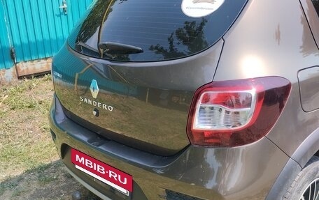 Renault Sandero II рестайлинг, 2018 год, 1 300 000 рублей, 6 фотография