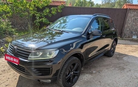 Volkswagen Touareg III, 2016 год, 3 990 000 рублей, 6 фотография
