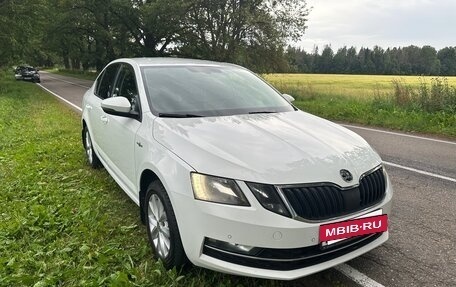 Skoda Octavia, 2019 год, 1 280 000 рублей, 2 фотография