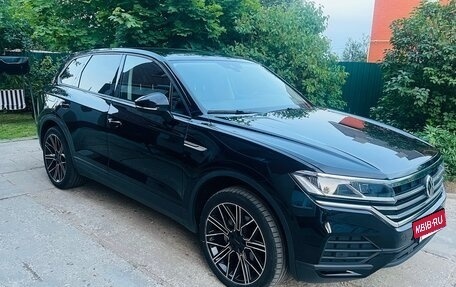 Volkswagen Touareg III, 2018 год, 4 600 000 рублей, 6 фотография