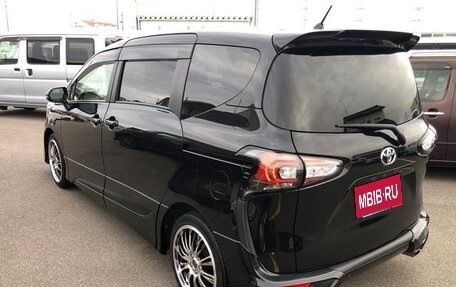 Toyota Sienta II, 2022 год, 1 159 000 рублей, 6 фотография