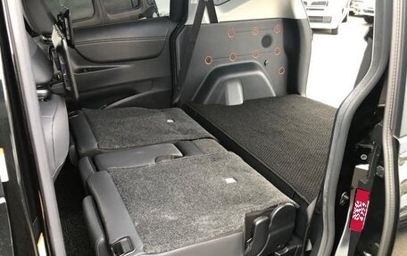 Toyota Sienta II, 2022 год, 1 159 000 рублей, 17 фотография