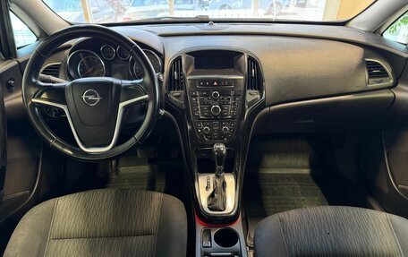Opel Astra J, 2013 год, 780 000 рублей, 8 фотография