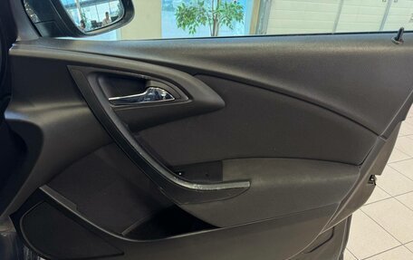 Opel Astra J, 2013 год, 780 000 рублей, 16 фотография