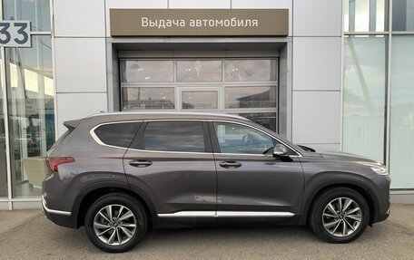 Hyundai Santa Fe IV, 2018 год, 2 590 000 рублей, 4 фотография