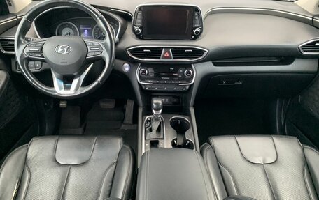 Hyundai Santa Fe IV, 2018 год, 2 590 000 рублей, 12 фотография