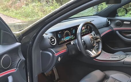 Mercedes-Benz E-Класс AMG, 2022 год, 5 890 900 рублей, 6 фотография