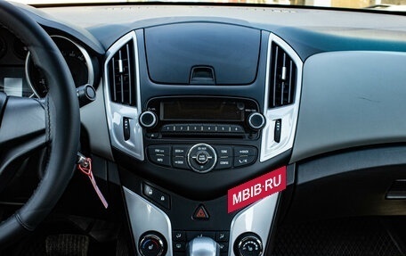 Chevrolet Cruze II, 2013 год, 889 000 рублей, 7 фотография