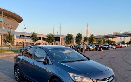 Opel Astra J, 2012 год, 550 000 рублей, 1 фотография