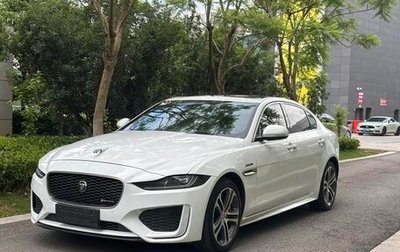 Jaguar XE I рестайлинг, 2021 год, 2 240 000 рублей, 1 фотография