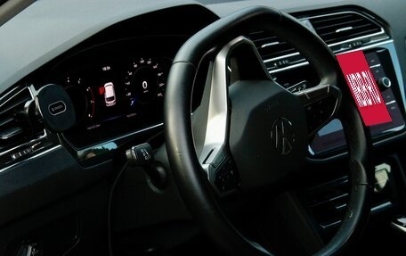 Volkswagen Tiguan II, 2021 год, 3 300 000 рублей, 14 фотография