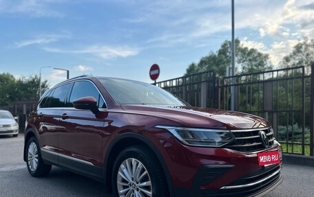 Volkswagen Tiguan II, 2021 год, 3 300 000 рублей, 5 фотография