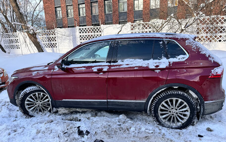 Volkswagen Tiguan II, 2021 год, 3 300 000 рублей, 26 фотография