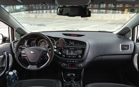 KIA cee'd III, 2013 год, 1 300 000 рублей, 17 фотография