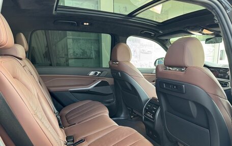 BMW X7, 2022 год, 10 400 000 рублей, 29 фотография