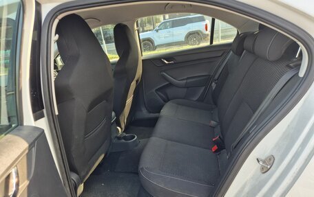 Skoda Rapid I, 2015 год, 1 049 000 рублей, 8 фотография