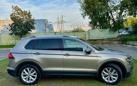 Volkswagen Tiguan II, 2017 год, 2 250 000 рублей, 15 фотография