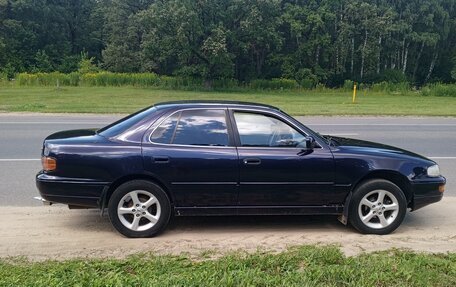 Toyota Camry, 1992 год, 320 000 рублей, 2 фотография