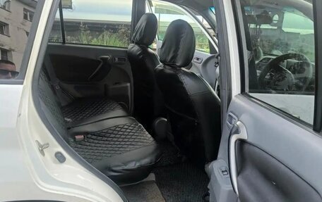 Toyota RAV4, 2000 год, 700 000 рублей, 3 фотография