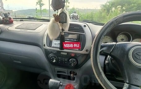 Toyota RAV4, 2000 год, 700 000 рублей, 7 фотография