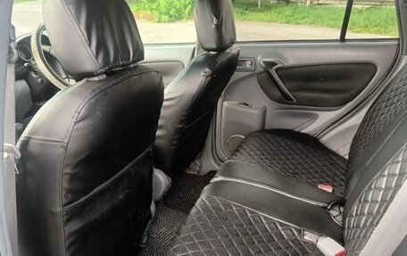 Toyota RAV4, 2000 год, 700 000 рублей, 11 фотография