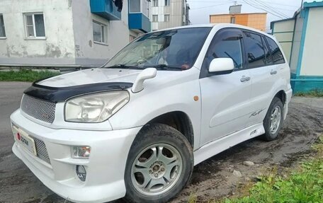 Toyota RAV4, 2000 год, 700 000 рублей, 14 фотография