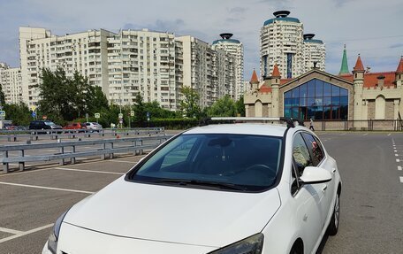 Opel Astra J, 2012 год, 800 000 рублей, 2 фотография