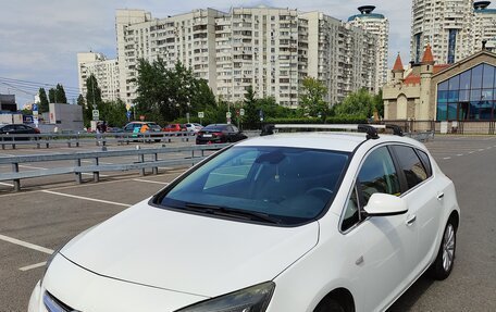 Opel Astra J, 2012 год, 800 000 рублей, 9 фотография