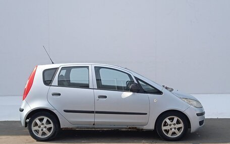 Mitsubishi Colt VI рестайлинг, 2006 год, 420 000 рублей, 4 фотография