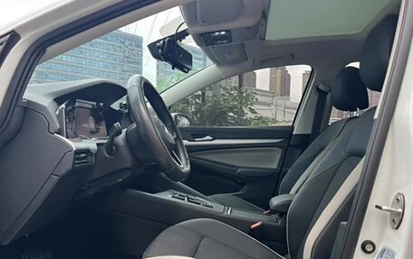 Volkswagen Golf VIII, 2021 год, 1 230 000 рублей, 8 фотография