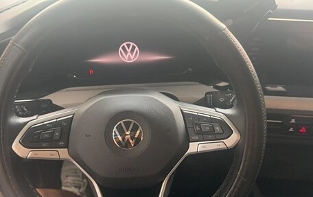 Volkswagen Golf VIII, 2021 год, 1 230 000 рублей, 13 фотография