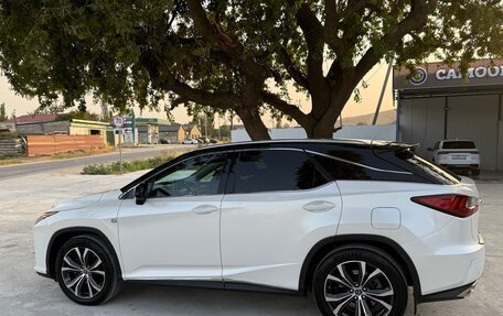 Lexus RX IV рестайлинг, 2019 год, 5 200 000 рублей, 3 фотография