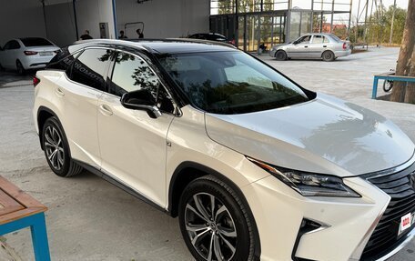 Lexus RX IV рестайлинг, 2019 год, 5 200 000 рублей, 6 фотография