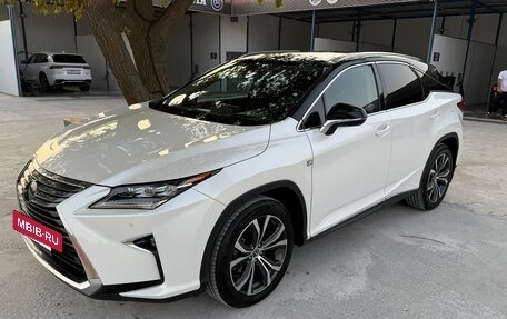 Lexus RX IV рестайлинг, 2019 год, 5 200 000 рублей, 4 фотография