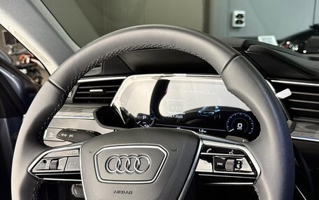 Audi e-tron I, 2023 год, 5 930 000 рублей, 9 фотография