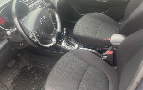 KIA Rio III рестайлинг, 2015 год, 1 100 000 рублей, 9 фотография